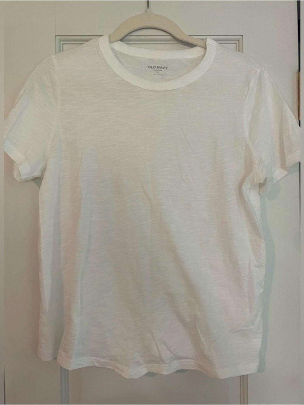 Old Navy White Short Sleeve Crew T-Shirt